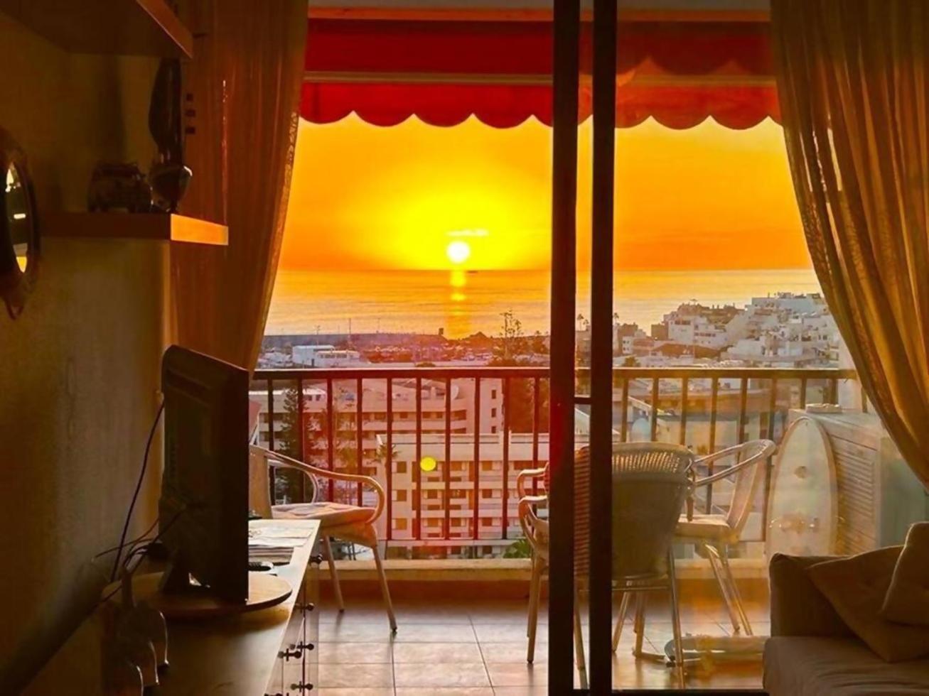 Apartamento Vista Mar En Los Cristianos Ach125 Bagian luar foto